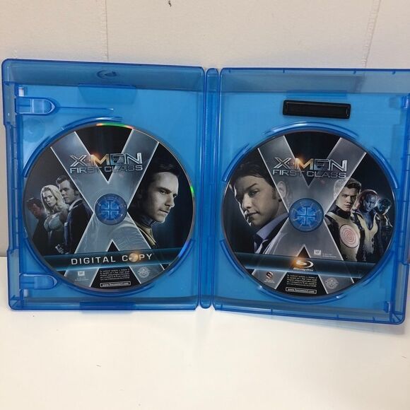 X-men First Class Blu-ray and digital copy - Picture 3 of 4